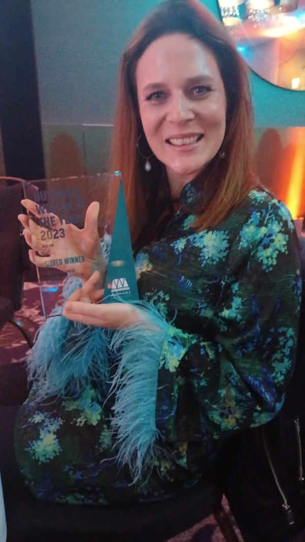 Hannah Dale with her National Business Woman of the year award